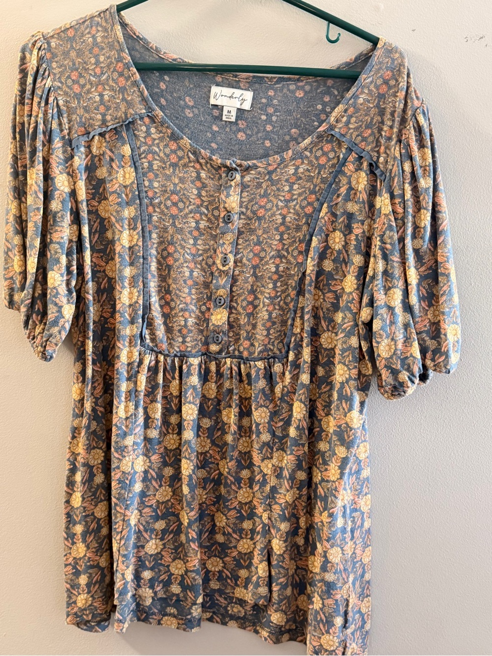 Wonderly Dusty Blue Floral Button-Up Puff Sleeve Tunic